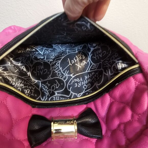 Betsey Johnson Hot Pink Heart Quilted Backpack Purse Bow Accent L Gold Accents main image 4